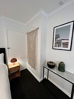 Warburton Motel