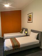 Warburton Motel