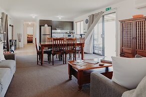 Farmers Quarters