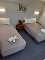 Civic Motel
