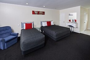Livingston Motel