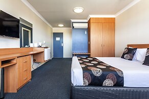 Black Buffalo Hotel