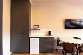Black Buffalo Hotel