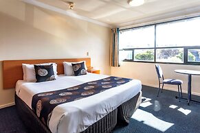 Black Buffalo Hotel