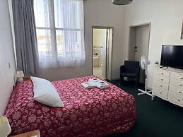 Grand Hotel, Whangarei