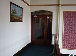 Grand Hotel, Whangarei