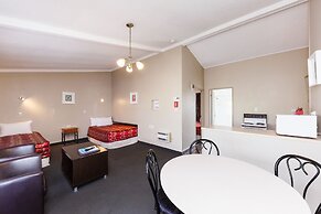 Manfeild Park Motel