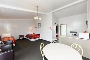 Manfeild Park Motel