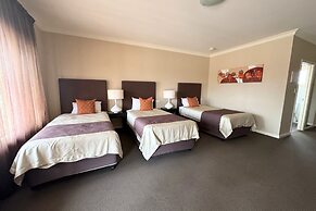 Sundowner Motel Hotel