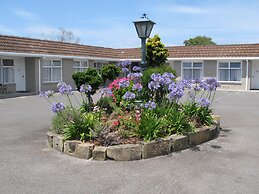 Barclay Motor Inn