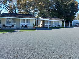 Tower Road Motel