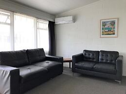 Central Court Motel