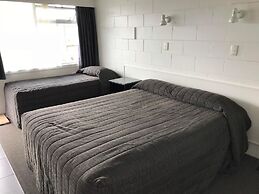 Central Court Motel