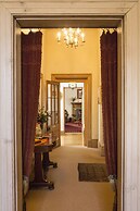 The Racecourse Inn