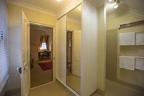 The Racecourse Inn