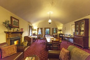 The Racecourse Inn