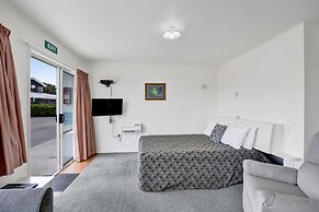 Avon Motel