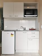 Cornwall Park Motor Inn