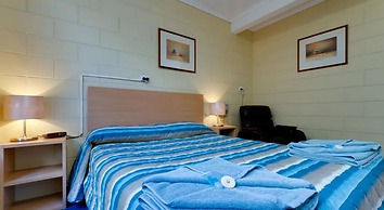 Enfield Motor Inn