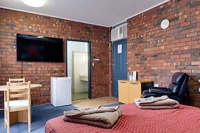 Enfield Motor Inn