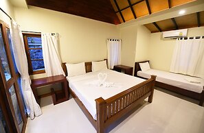 Chunut House Resort