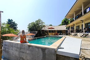 Chunut House Resort