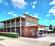 Sandstock Motor Inn
