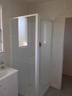 554 Moana Court Motel