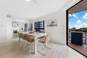 Kalua Holiday Apartments