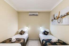 Villa Capri Motel