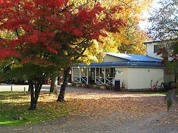 Porepunkah Pines Holiday Park