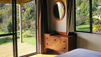 Wharepuke Subtropical Accommodation