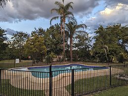 Y Motels Gympie