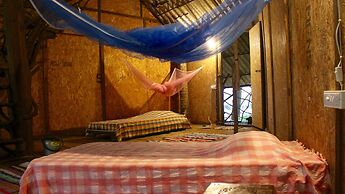 Saraya Art Cafe B&B