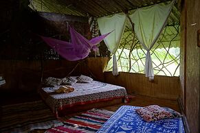 Saraya Art Cafe B&B