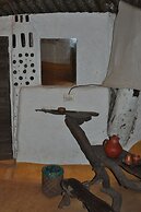Saraya Art Cafe B&B