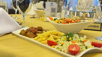 Demir Hotel