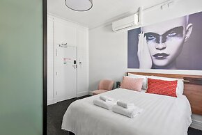 Criterion Hotel Sydney