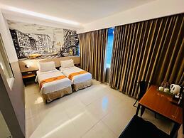 Avira Hotel Makassar