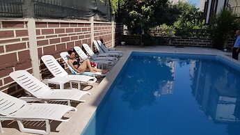 Kartal Hotel