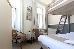 Hotel Cecil