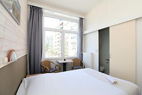 Hotel Cecil