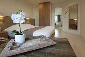 Hotel Cecil