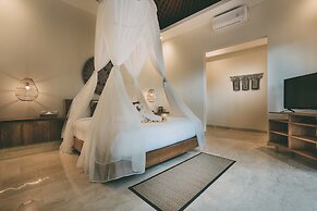 Puri Sebali Resort