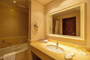 Continental Plaza Beach Resort