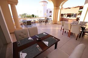 Continental Plaza Beach Resort