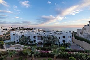 Continental Plaza Beach Resort