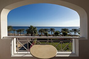 Continental Plaza Beach Resort