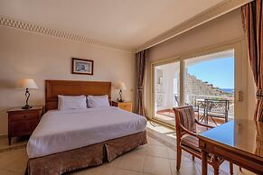 Continental Plaza Beach Resort
