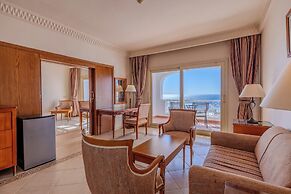 Continental Plaza Beach Resort
